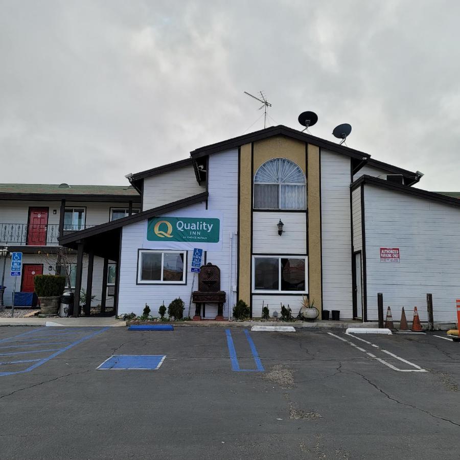 Quality Inn Victorville - Hesperia I-15 Luaran gambar