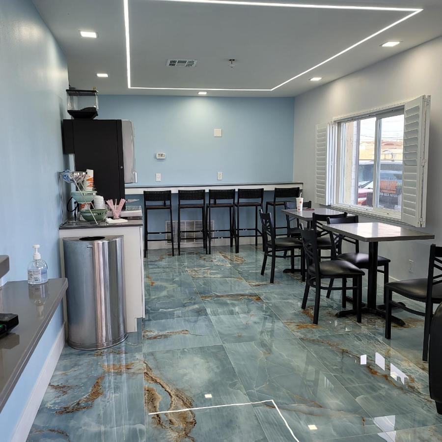Quality Inn Victorville - Hesperia I-15 Luaran gambar